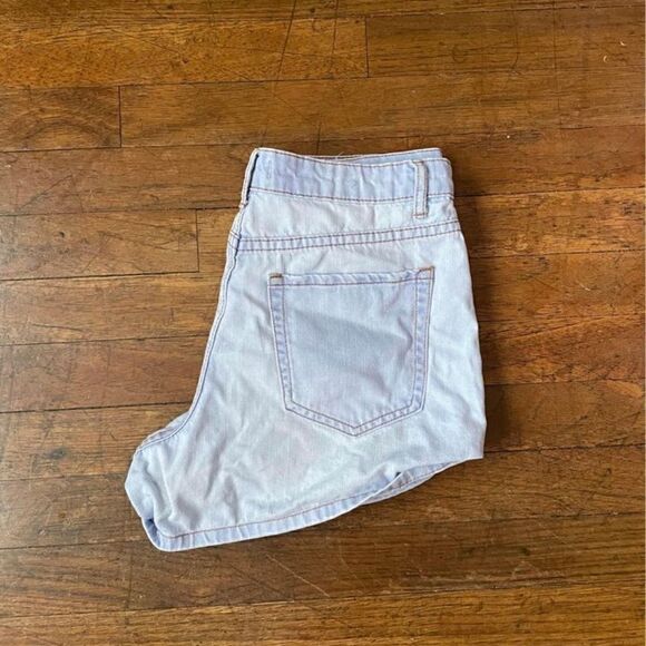 F21 Light Wash High Rise Shorts Size 27 - Picture 1 of 3
